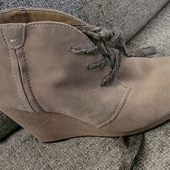 Dolce Vita Women's 4" Wedge Heels - SIZE 10 - Picture 3 of 12